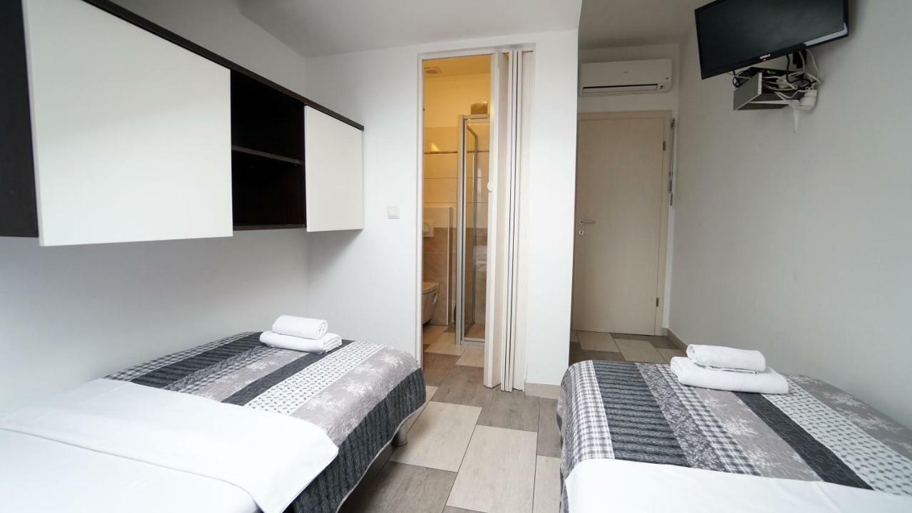 Apartments Lulic Zadar Exterior photo